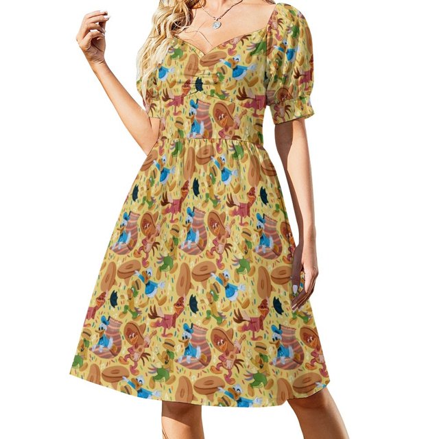 ¡Tres chicos felices! Ropa de vestir y conjuntos de playa para mujer.