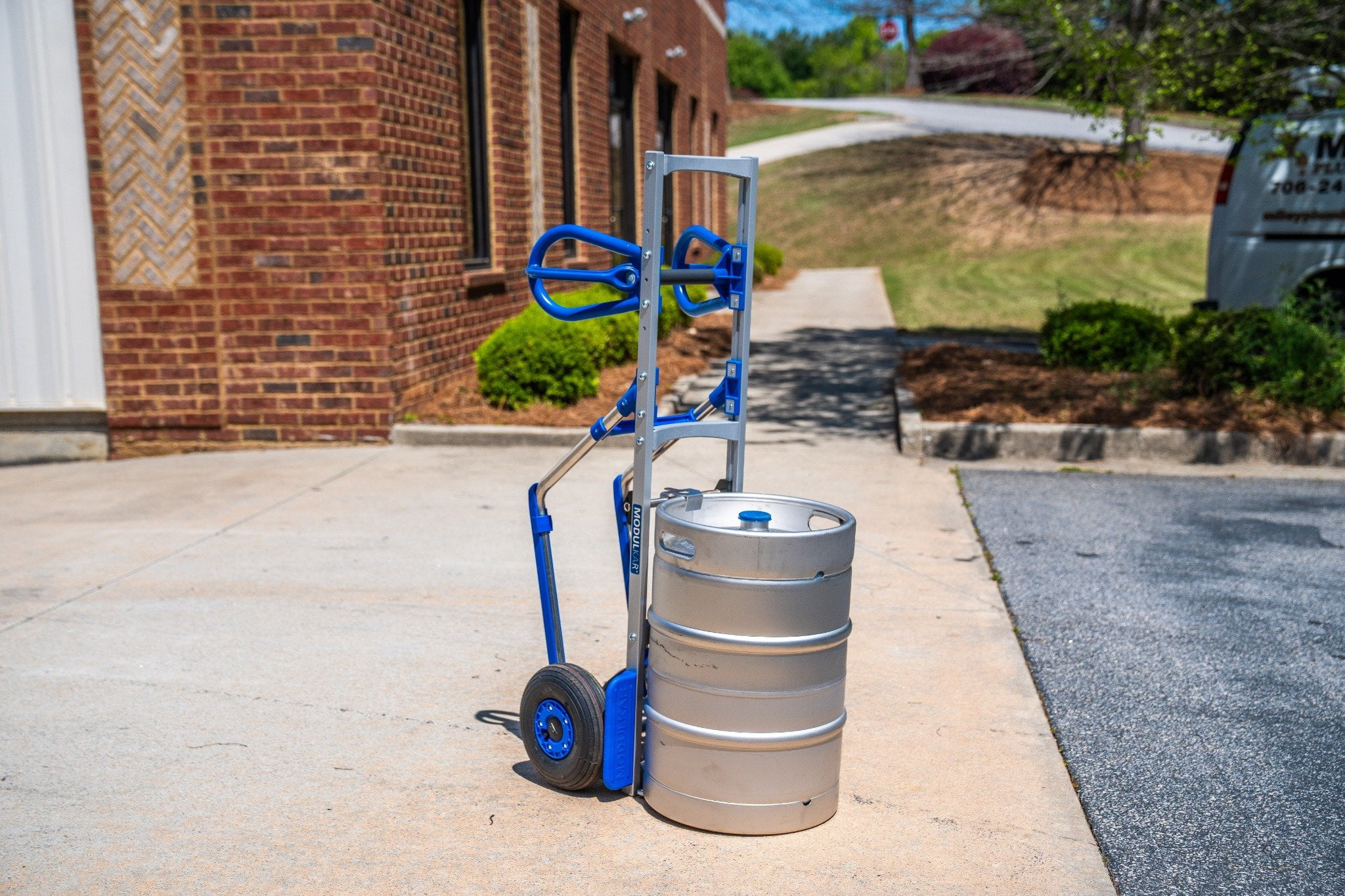 SANO LiftKar MODULKAR Boxer Heavy-Duty Hand Truck – 660 lb Capacity, Lightweight Modular Aluminum Frame, Pneumatic Wheels, Ergonomic Design for Industrial Transport
