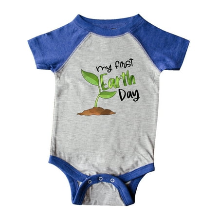 

Inktastic My 1st Earth Day Sprouting Plant Gift Baby Boy or Baby Girl Bodysuit