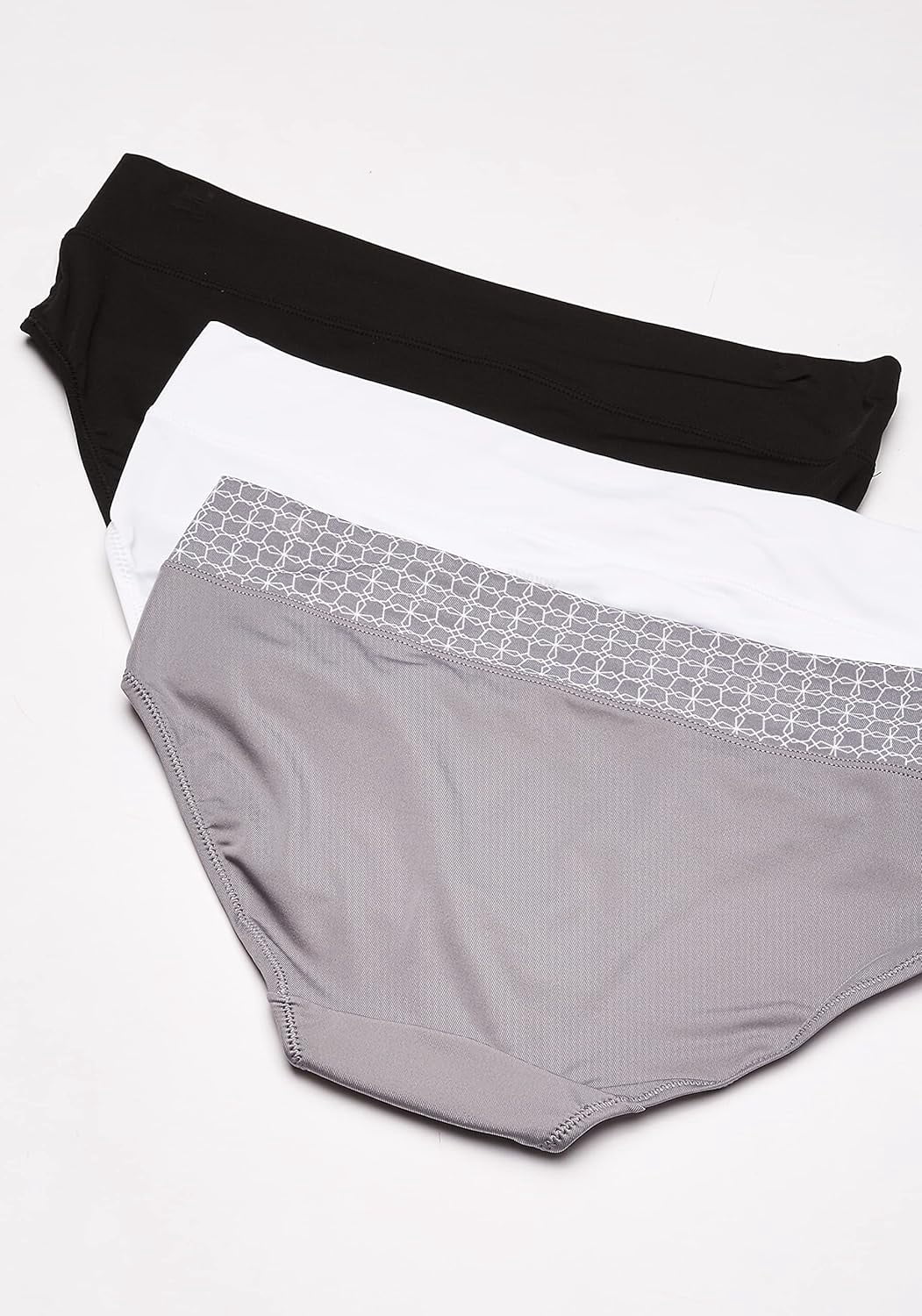 Blissful Benefits by Warner's Women's No Muffin Top Hipster Panties 3-Pack, style RU3383W