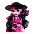 thumbnail image 3 of Muñeca Monster High Monster High Draculaura Nuevo Look, 3 of 4