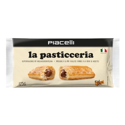 Piacelli La Pasticceria Puff Pastry Roll with Hazelnut Cream - Delicious Puff Pastry Snacks Made in Italy 125g