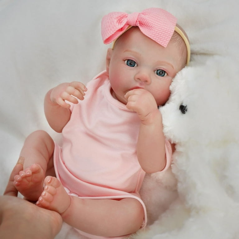 Realistic Reborn Baby Dolls Girl Silicone Full Body Vinyl 19 inch Newborn Baby Dolls Eyes Open Look Real for Age 3