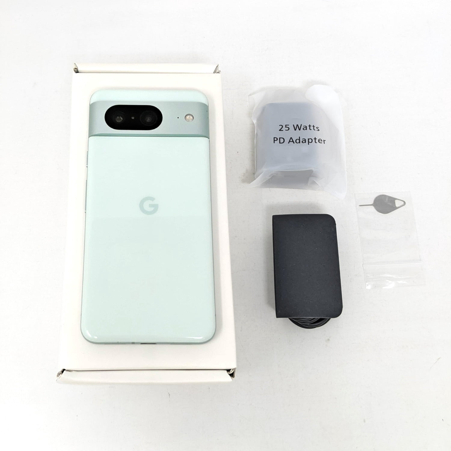 Pre-Owned Google Pixel 8 5G 128GB G9BQD Factory Unlocked 6.2" 8GB RAM 50MP Smartphone - Mint