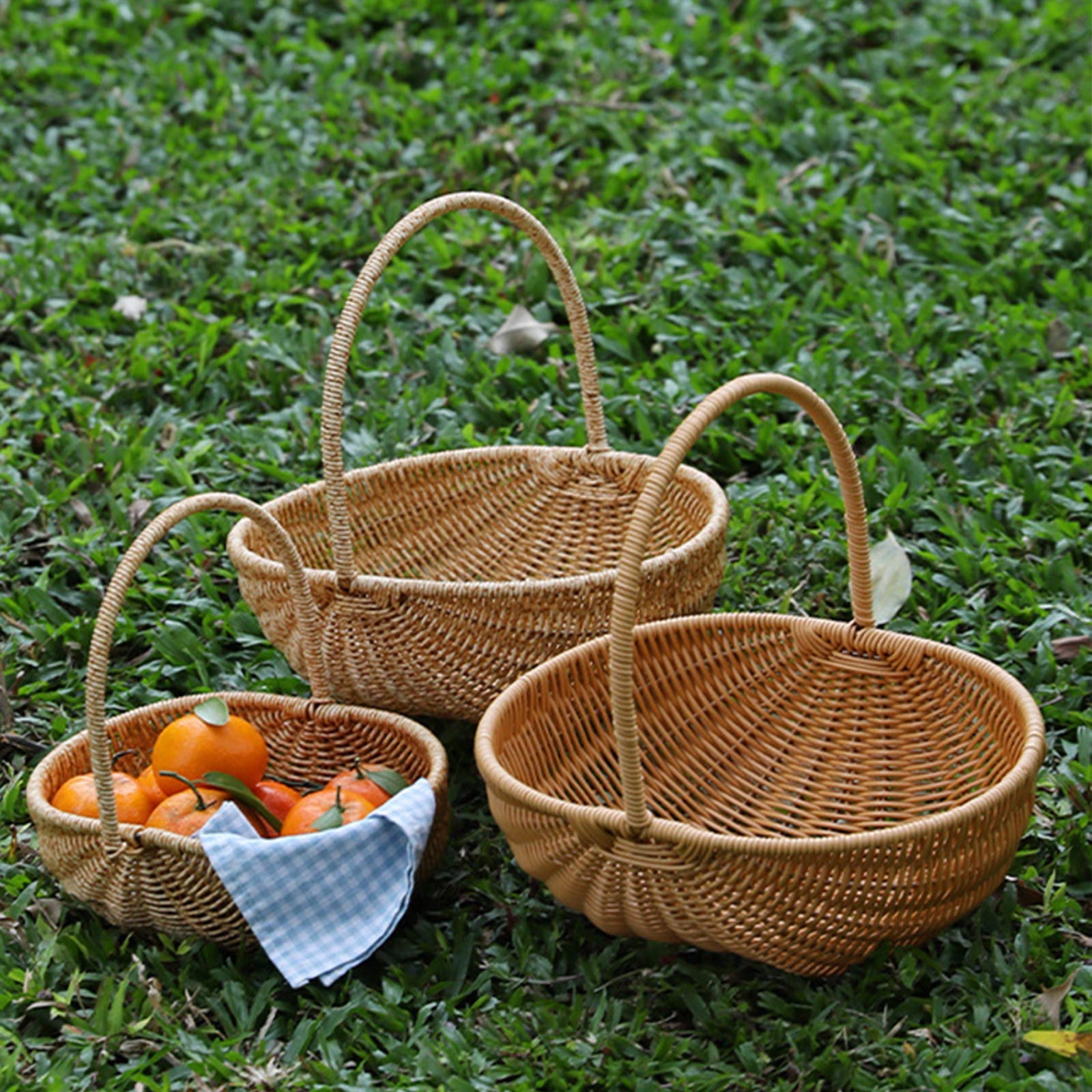 Fnyoxu Wicker Basket with Handle, Dark Brown Hand Woven Harvest Basket, Wicker Flower Basket for Storage, Picnics, Easter, Organizing