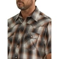 thumbnail image 4 of Wrangler® Men's Regular Fit Short Sleeve Western Shirt, Sizes S-5XL, 4 of 5
