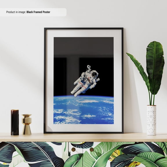 PosterArt Spacewalk by Bruce McCandless II Art Print, Space Photography, Space Poster, Space Wall Art, 7 February 1984, Size 8x12 UNFFRAMED