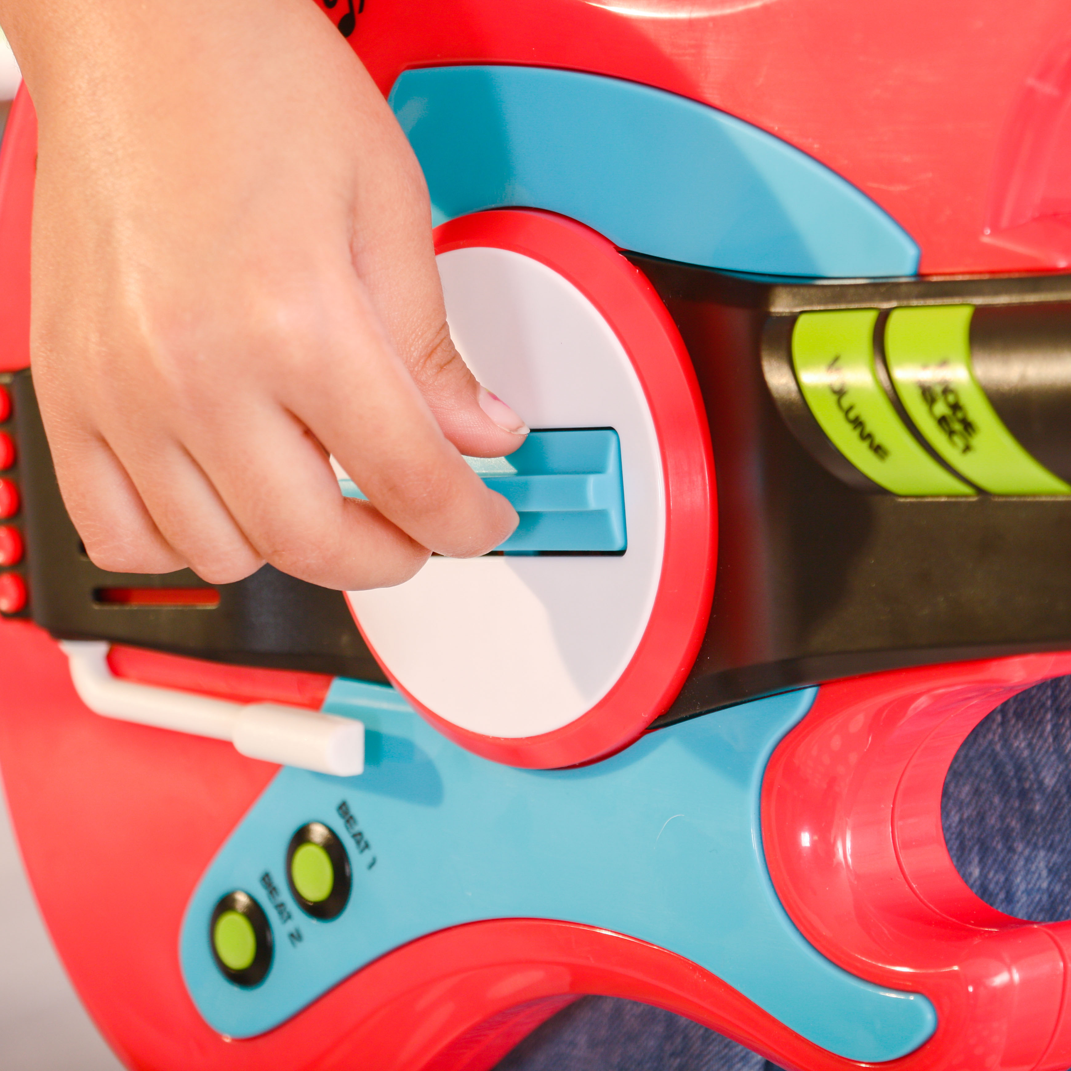 kidkraft lil symphony guitar