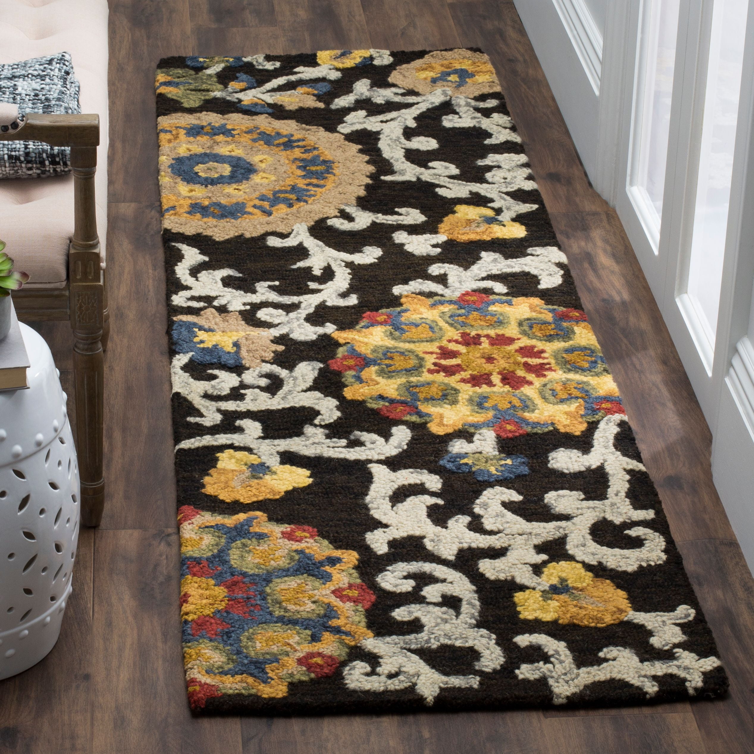 SAFAVIEH Blossom Estelle Floral Wool Runner Rug, Charcoal/Multi, 2'3" x