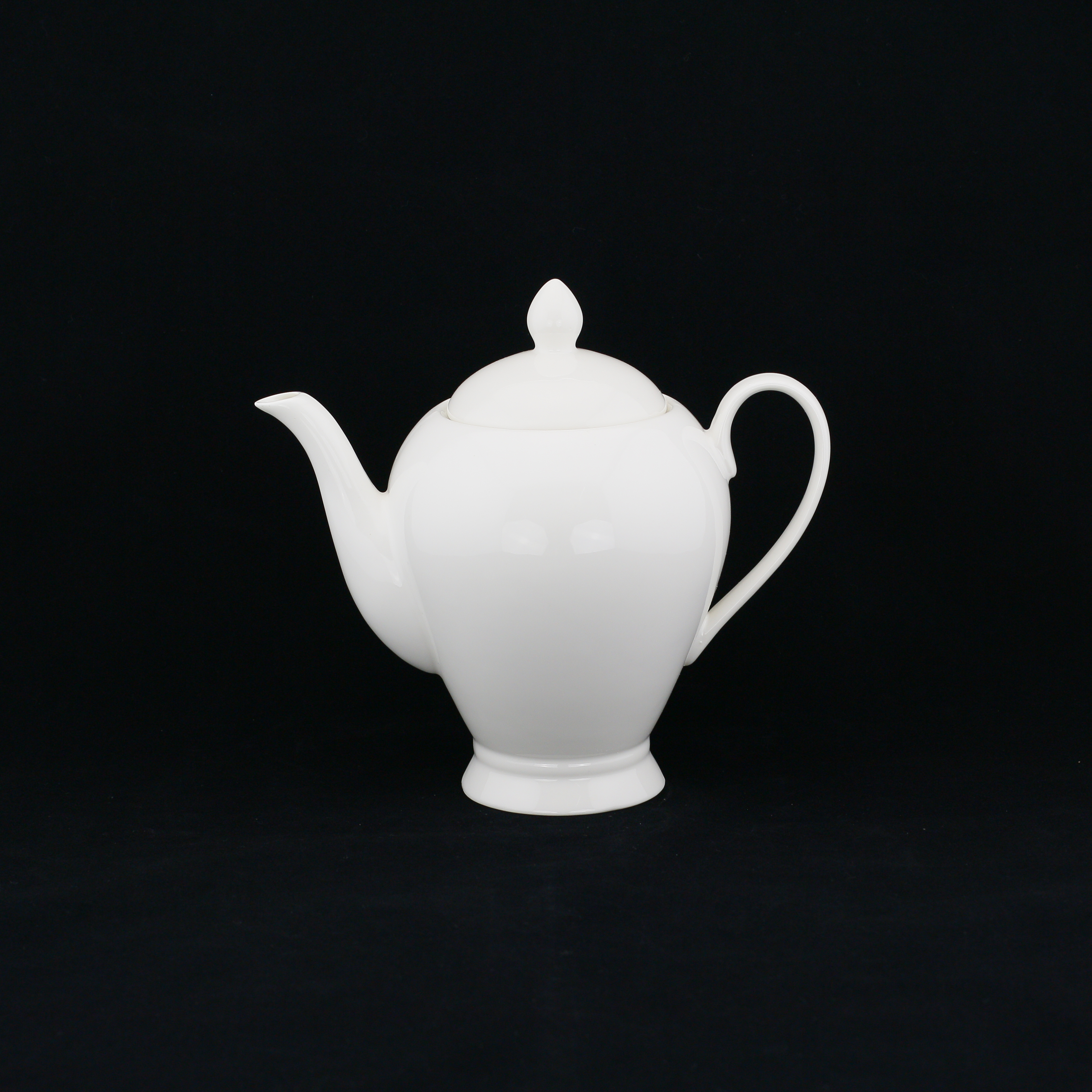 White Mellow Teapot (34 oz) - image 2 of 2
