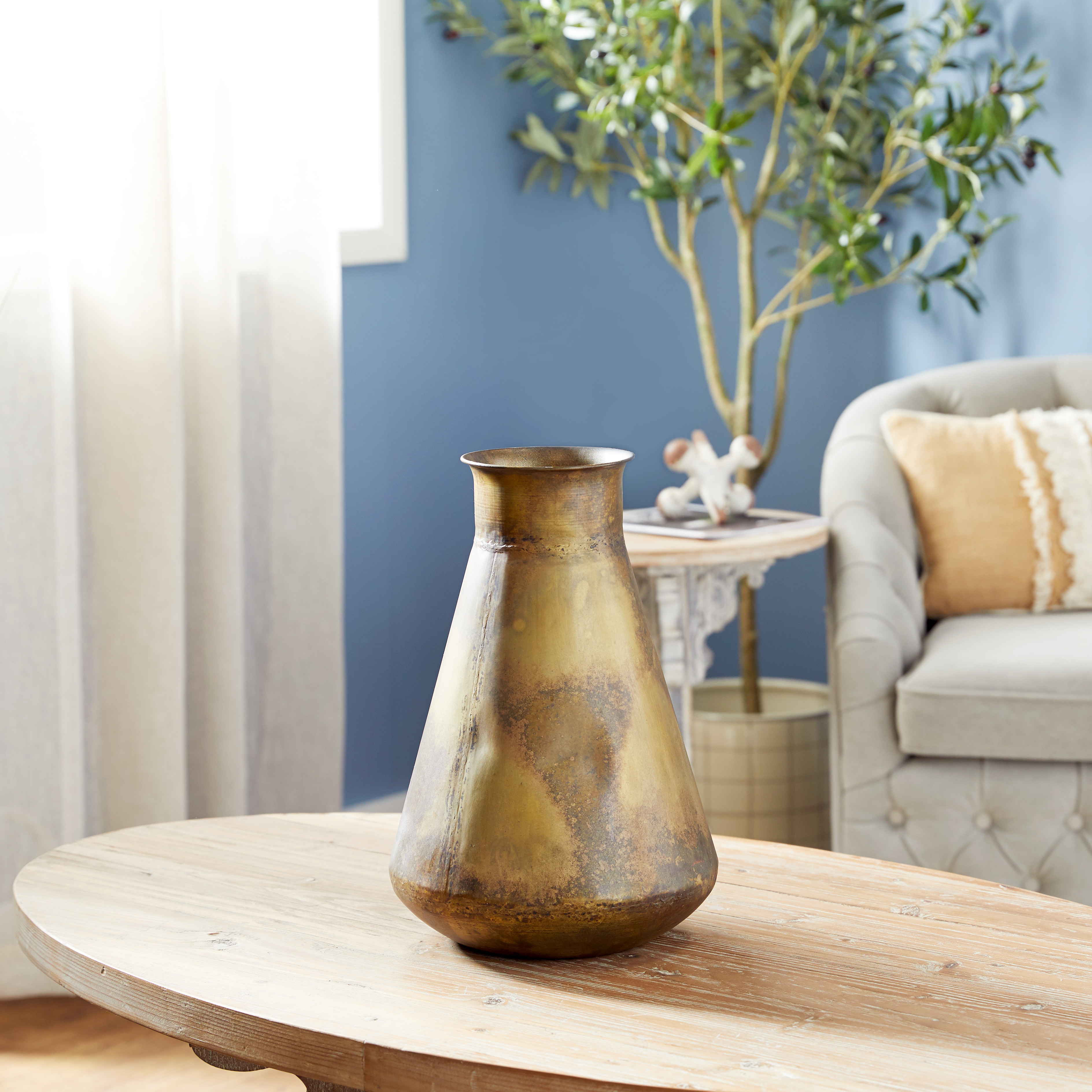 DecMode Extra Large, Round Rustic Textured Gold Metal Vase, 10” x 16