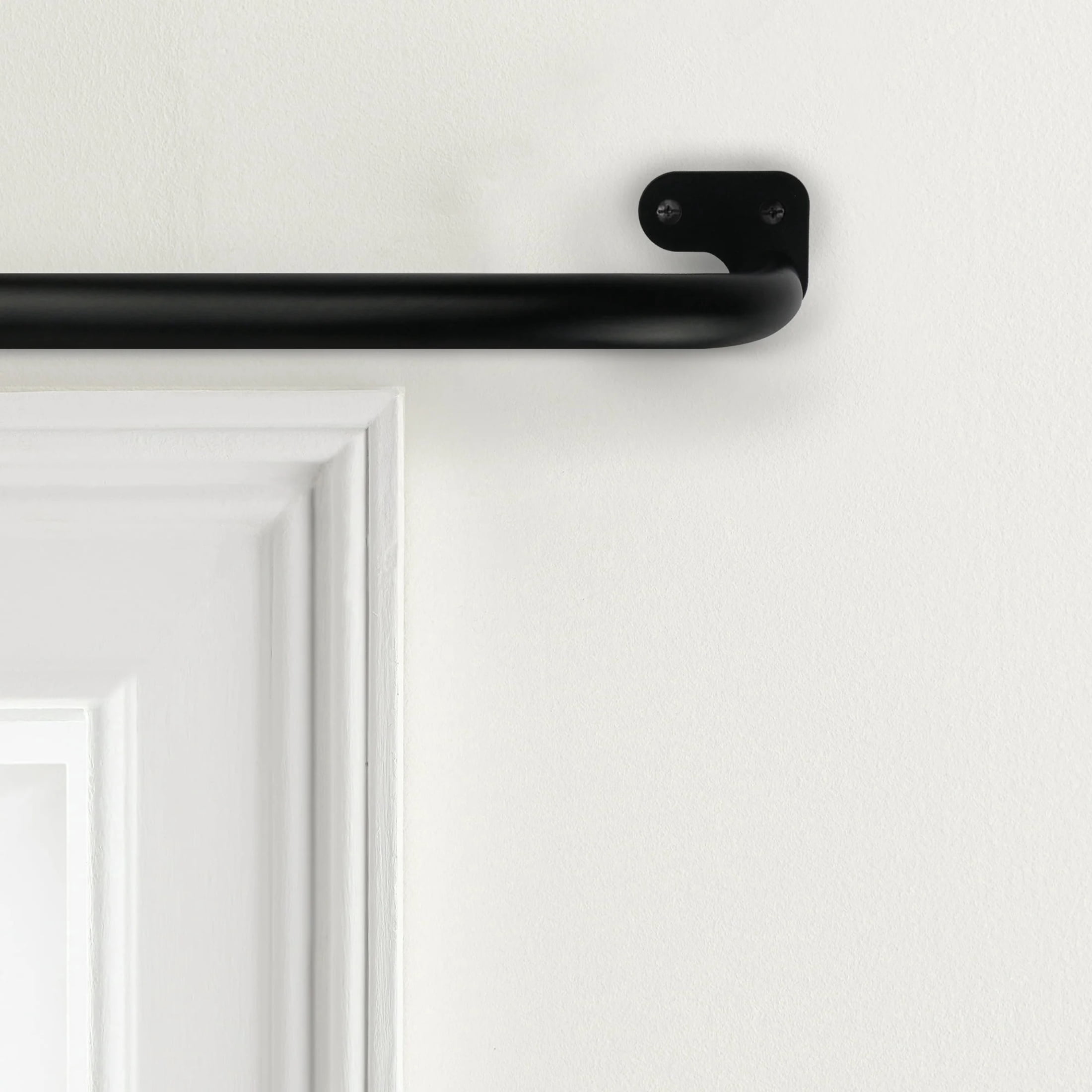Mainstays 3/4" Matte Black Room Darkening Adjustable Wrap Curtain Rod, 30-84"