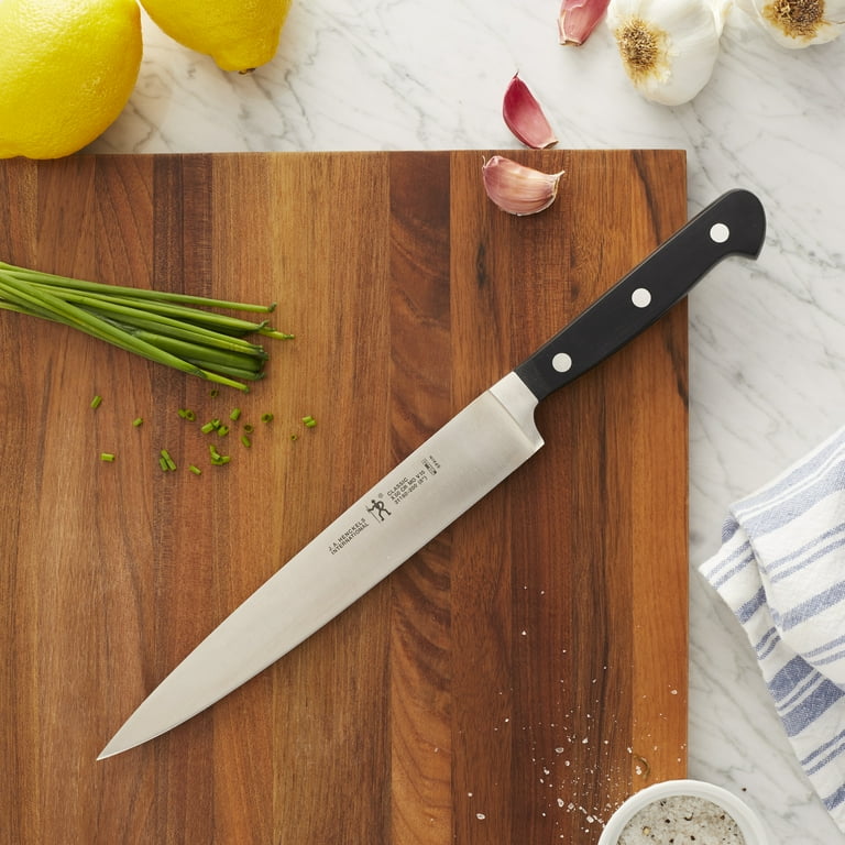 CLASSIC 8 in. Carving Knife CLASSIC 8 in. Carving Knife