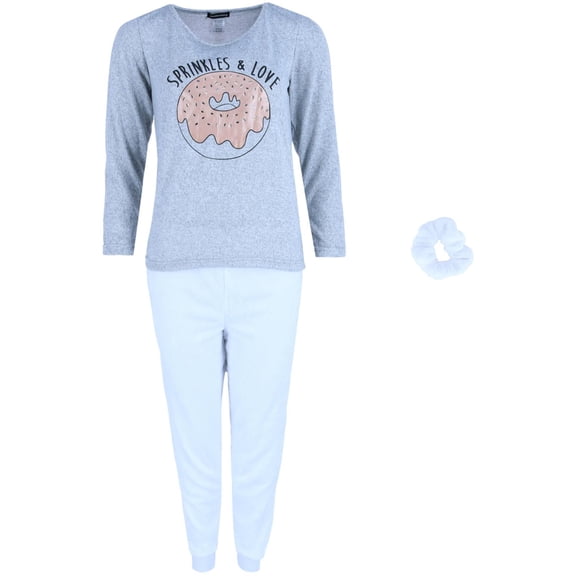 Weekending  Knit Donut Top & Plush White Jogger Set (Women)