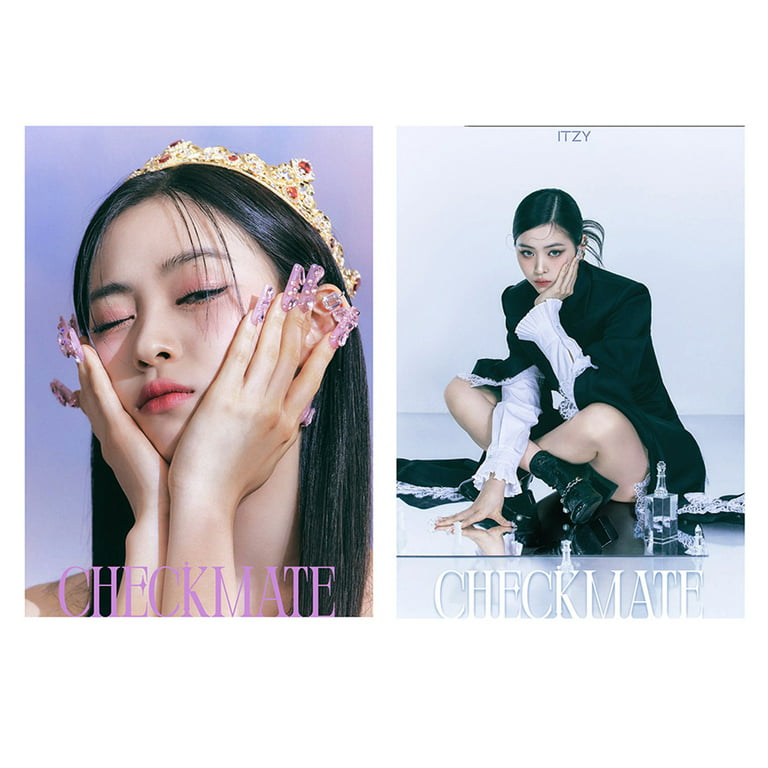 DraggmePartty 2Pcs/Set Kpop Itzy Poster Album Checkmate Wall