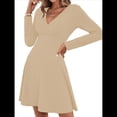 thumbnail image 1 of Vestido Mini de Otoño para Mujer, de Larga, Cruzado, con Cuello en V, Fluido, Corte A, Informal, Elegante, para Trabajo y Negocios. Albaricoque XL, 1 of 8