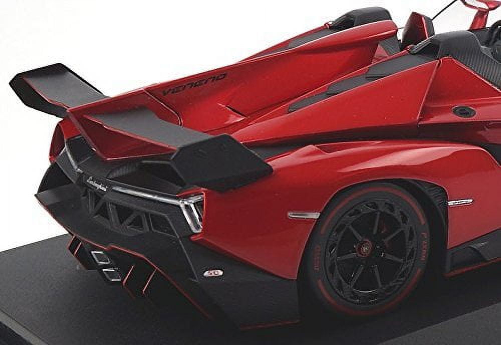 Lamborghini Veneno Roadster Diecast Model Car in Red 1:18 Scale by