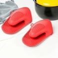 thumbnail image 6 of qILAKOG Silicone Anti-Heat Gloves, Mini Oven Gloves, Anti-Slip and Waterproof Oven Gloves, Thickened Anti-Heat Cooking Gloves for Kitchen Baking, Available in Four Colors, 6 of 6