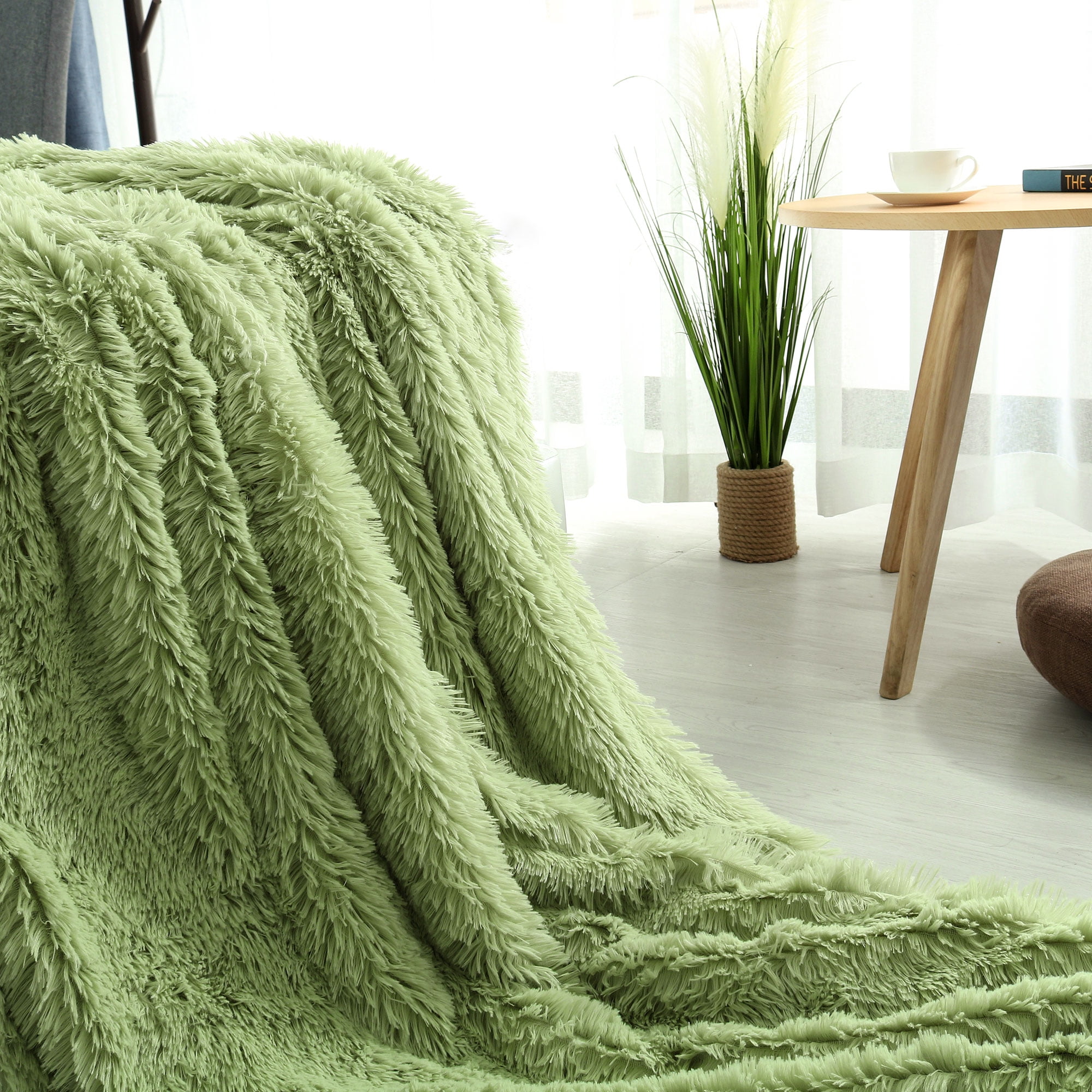 Warm Shaggy Faux Fur Plush Decorative Twin Size Blanket 59"x78",Light