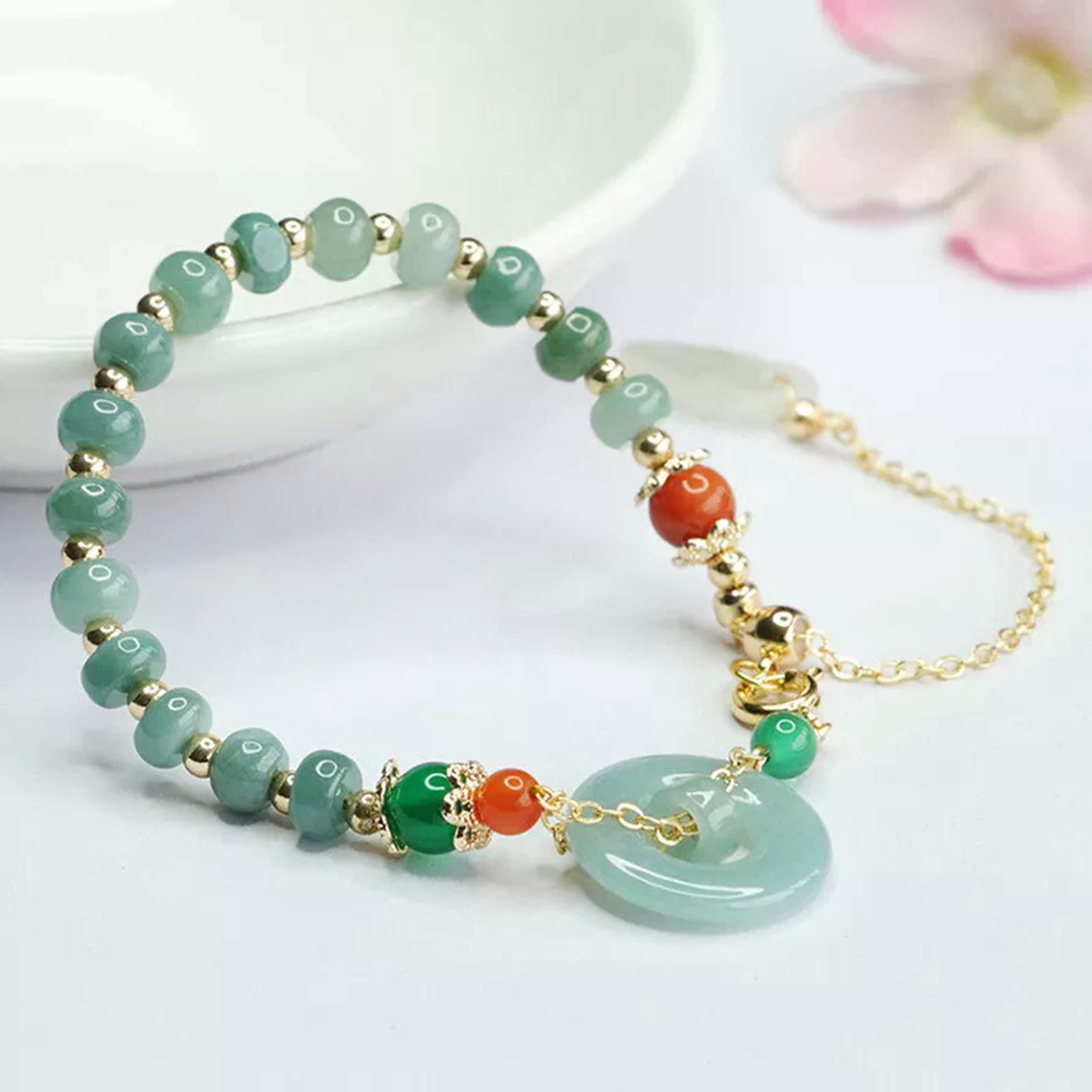 HOOUN A true A-grade 100% natural white green jade women's bead bracelet