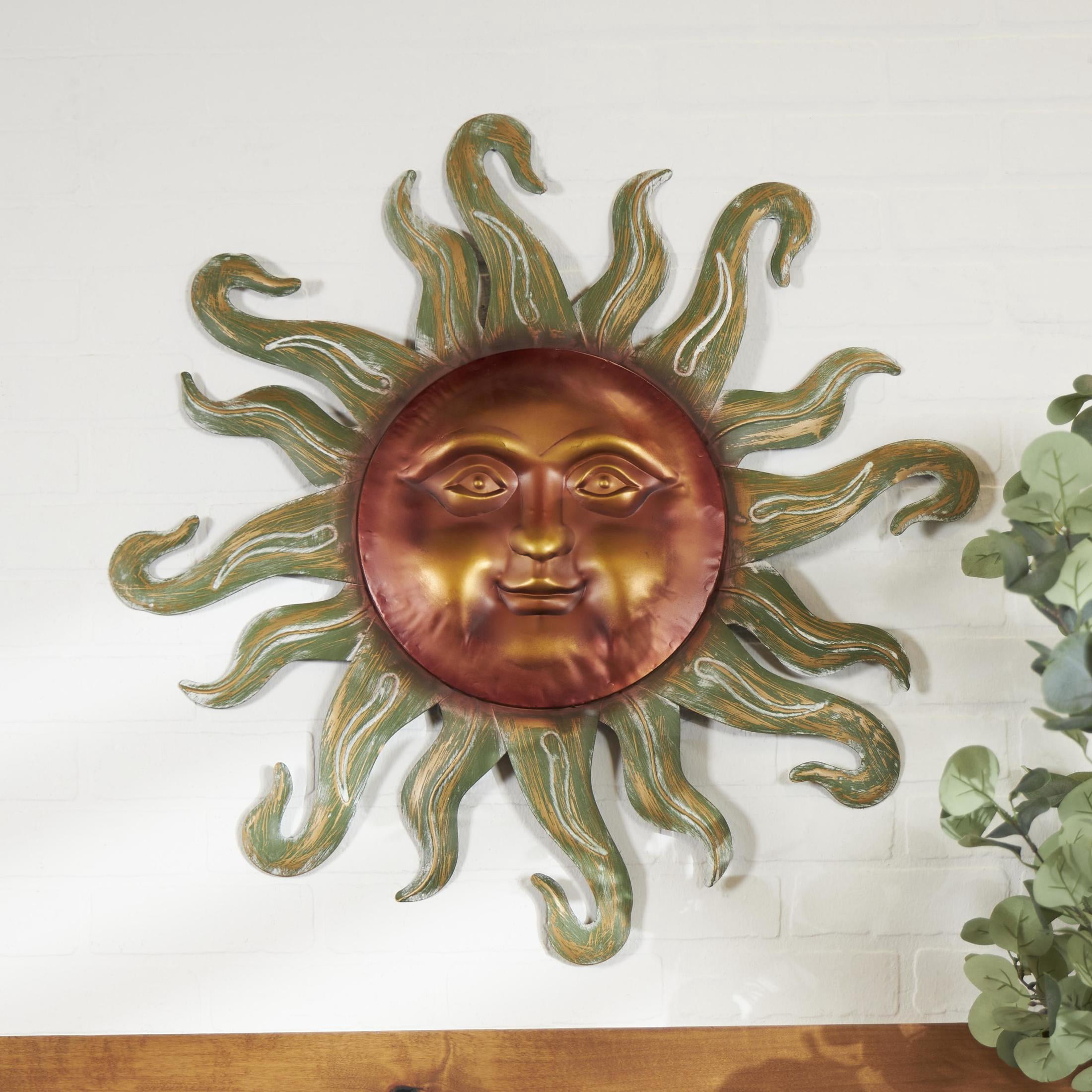 DecMode Copper Metal Sun Wall Decor with Smiling Face and Curved Rays