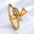thumbnail image 1 of Fiudx Anillos Giratorios de Abeja, Elegante Accesorio de Descompresión para El Dedo Índice, Diseño Elegante de Cobre, Estilo Diamante Único, Perfecto para Fiestas, Bodas, Aniversarios, Regalos Especi, 1 of 4
