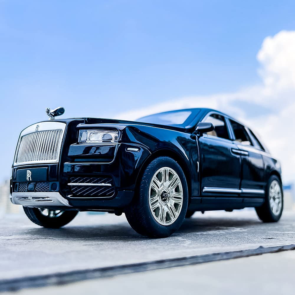  BDTCTK 1/24 Scale Rolls-Royce Cullinan SUV Model Car Toy, Zinc  Alloy Pull Back Diecast Toy Cars with Sound and Light for Kids Boy Girl  Gift(Blue) : Toys & Games