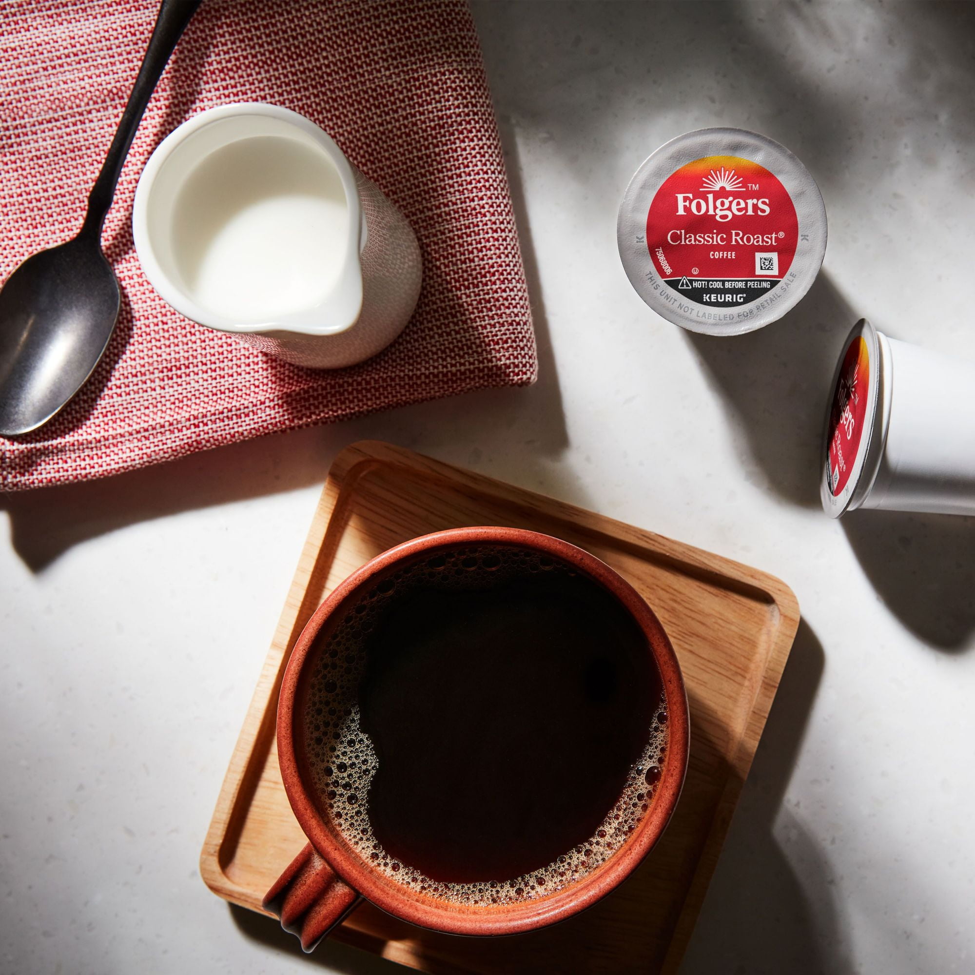 Folgers Classic Roast, Medium Roast Coffee, Keurig K-Cup Pods, 100 Count Box