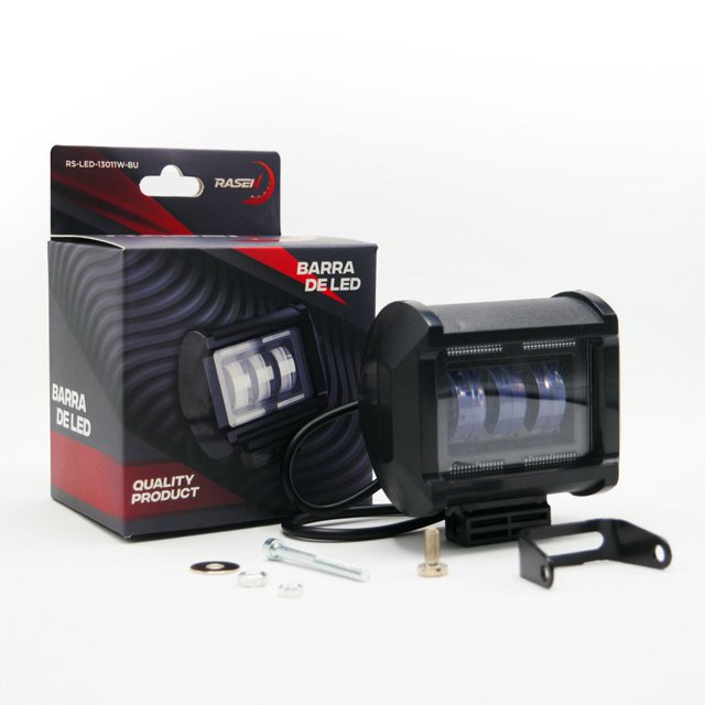 Faro Para Moto Rasen Auxiliar Cuadrado 3 Led Con Lupa Con Luz Alta, Baja Y Estrobo azul