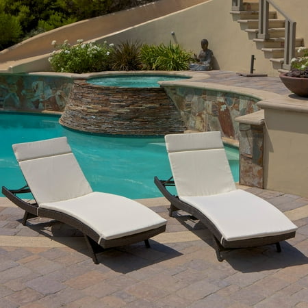 Outdoor Brown Wicker Adjustable Chaise Lounge - Set of 2