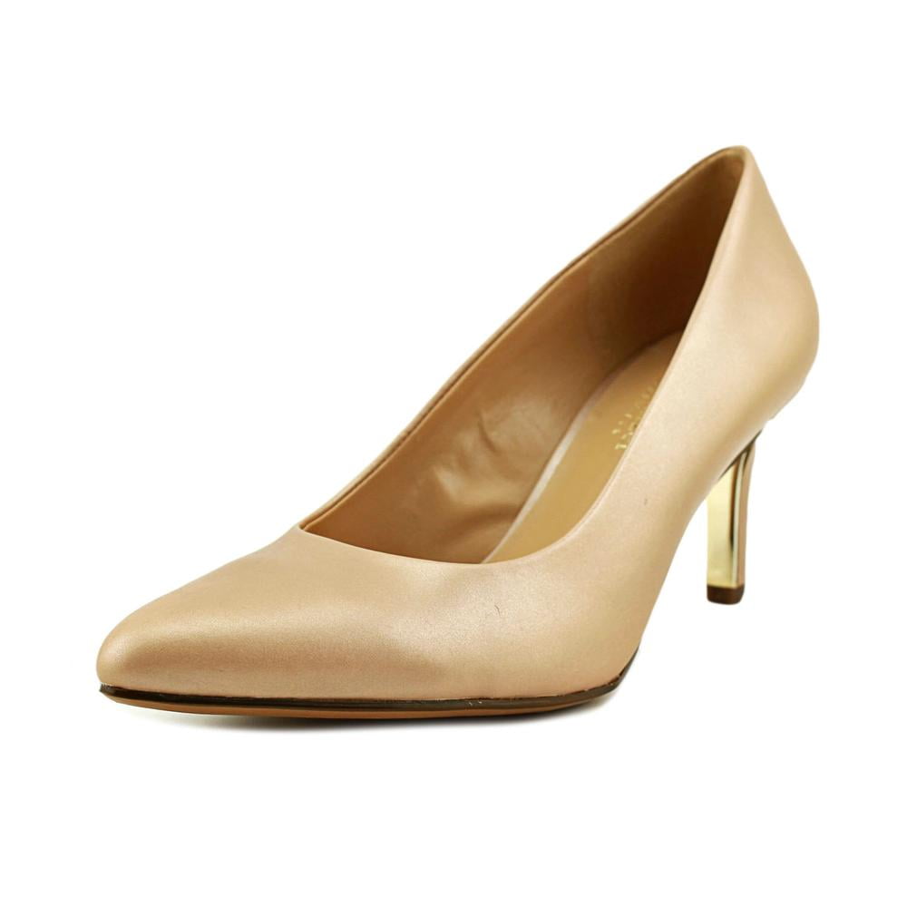 naturalizer natalie pointy toe pump