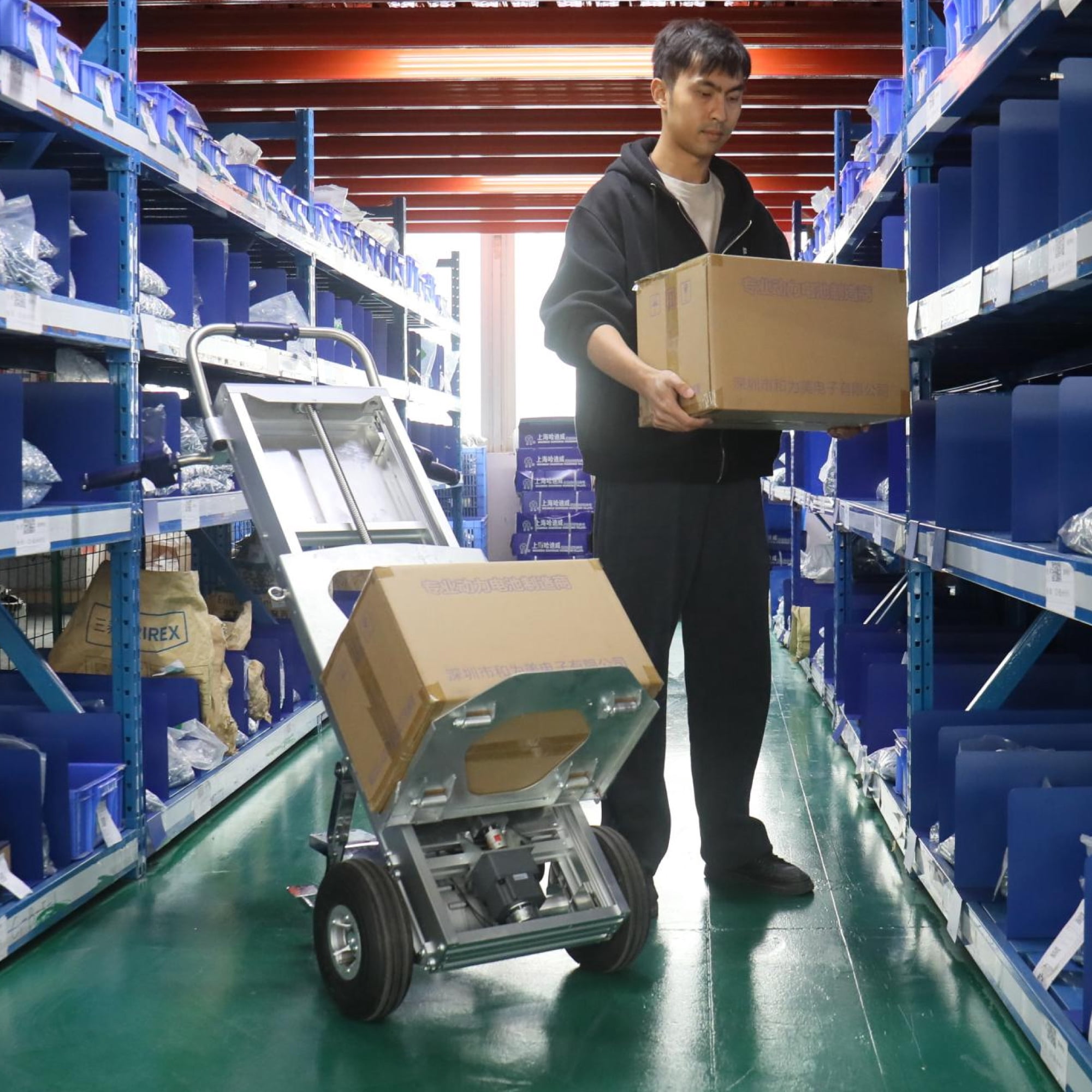 375 lb Electric Material Lift Stacker Motorized Hand Trucks Dolly Moving Cart, 32.3 in. Max Lift Height of Loading Plate （XSTO LFC170F3