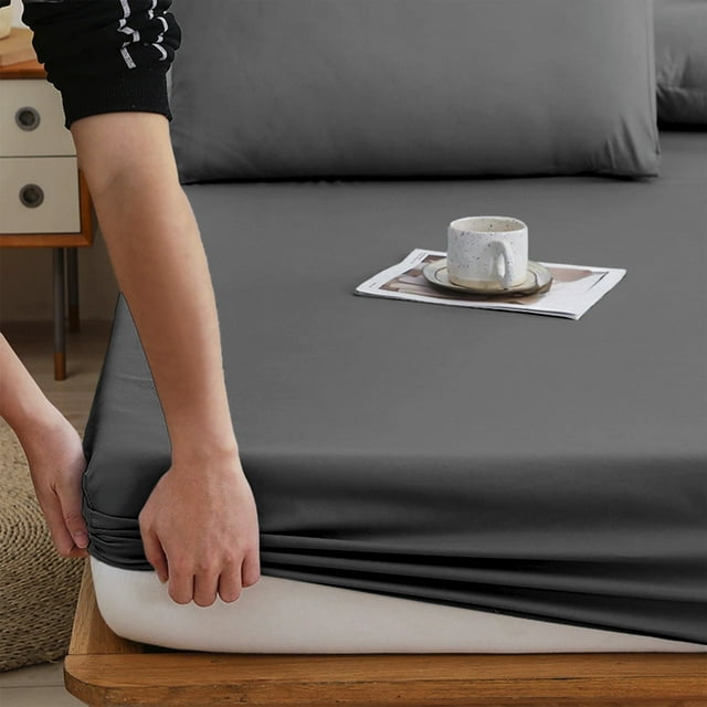Queen Fitted Sheet 86x71 Inch Deep Pocket Bed Cover for 15 Inch Mattress, Non Slip All Around Elastic, Soft Polyester Knit Mattress for Double Bed