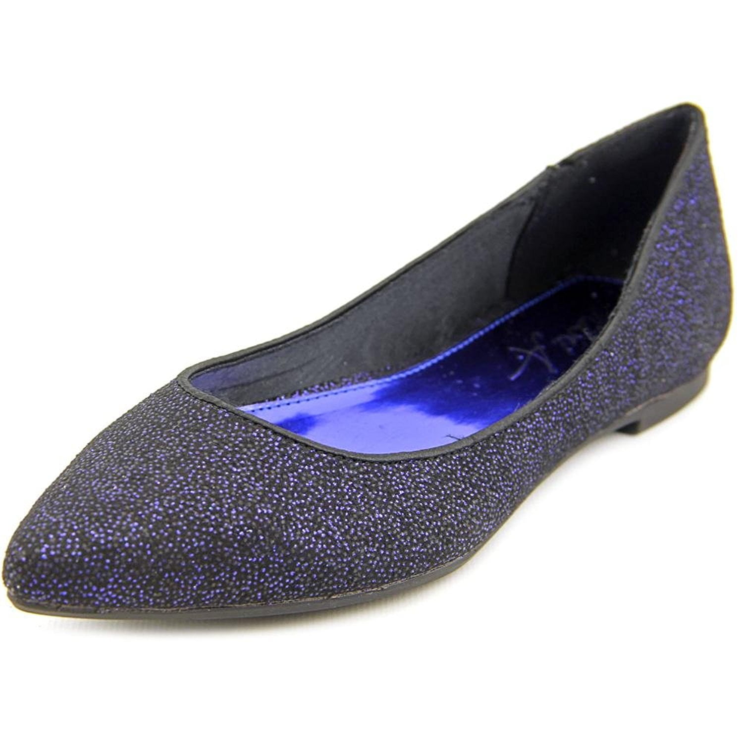 pointed toe ballerina flats