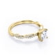 thumbnail image 3 of JeenMata Anillo de Compromiso de 4 Puntas con Diamantes de Talla Princesa con Detalles Pavé en Oro Amarillo de 10 K, 3 of 6