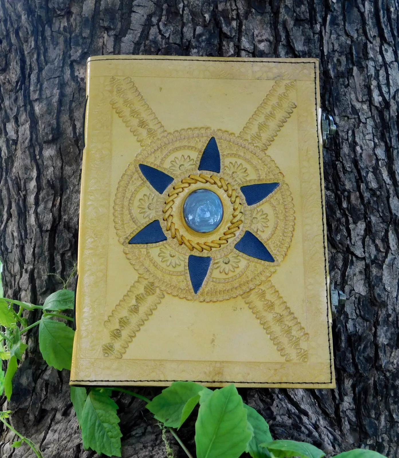 Handcrafted Embossed Design Vintage Leather Bound Journal Diary Healing Obsidian Stone Yellow Blank Notebook For Men & Women