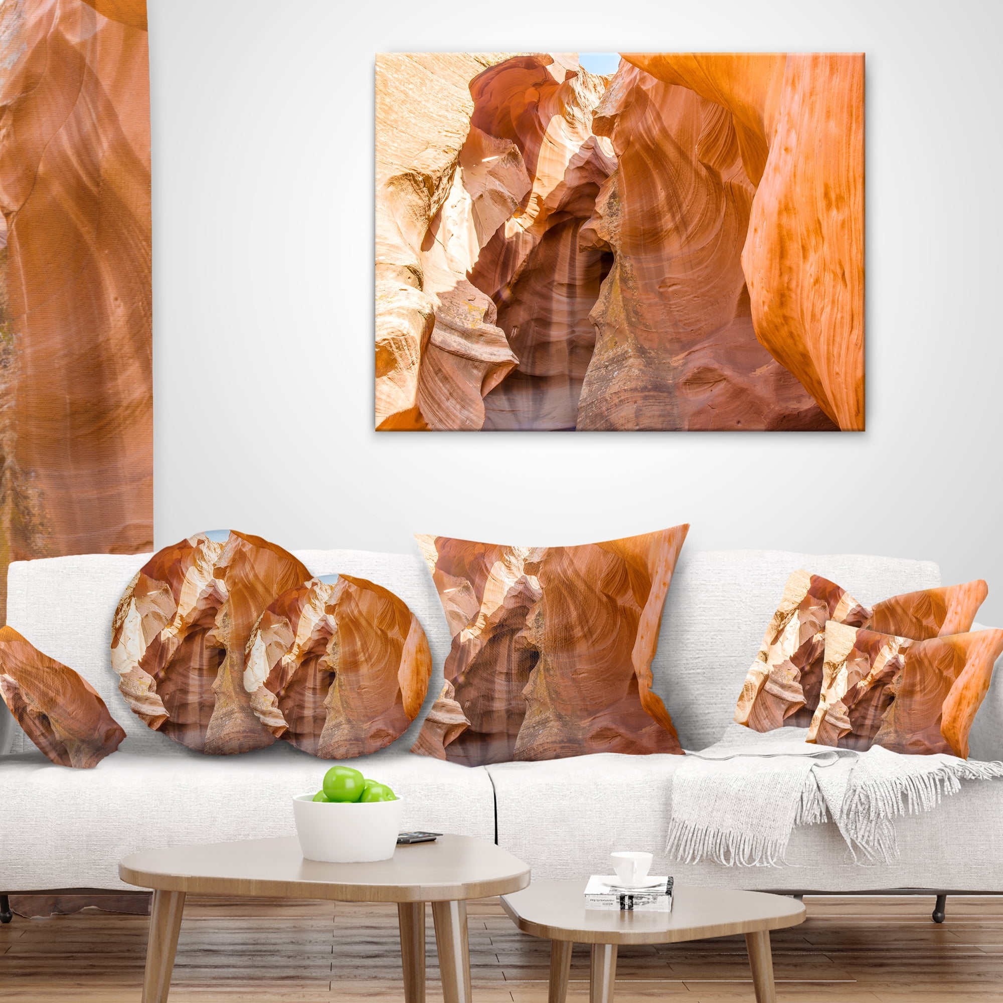 Designart Antelope Canyon Sandstone - Landscape Photo Throw Pillow - 16x16