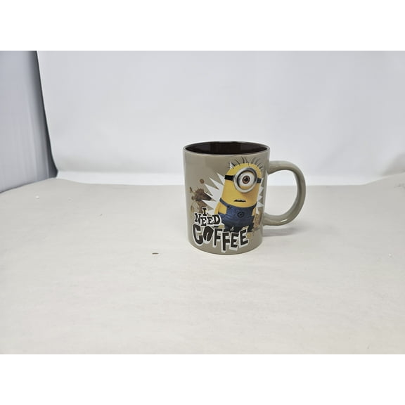 Universal Studios Minions "I need Coffee" 20oz Ceramic Mug