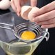 thumbnail image 2 of Separador de huevos - Filtro de cocina - Herramienta para separar yemas de huevo - Filtro de albúmina - Filtro separador de huevos - Filtro para lavavajillas - Hornear - Utensilio de cocina - Acero in, 2 of 5