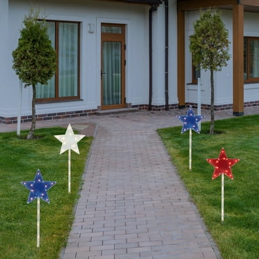 Northlight Lighted Stars Pathway Marker Patriotic Lighting - 28" - Clear Lights - 4ct