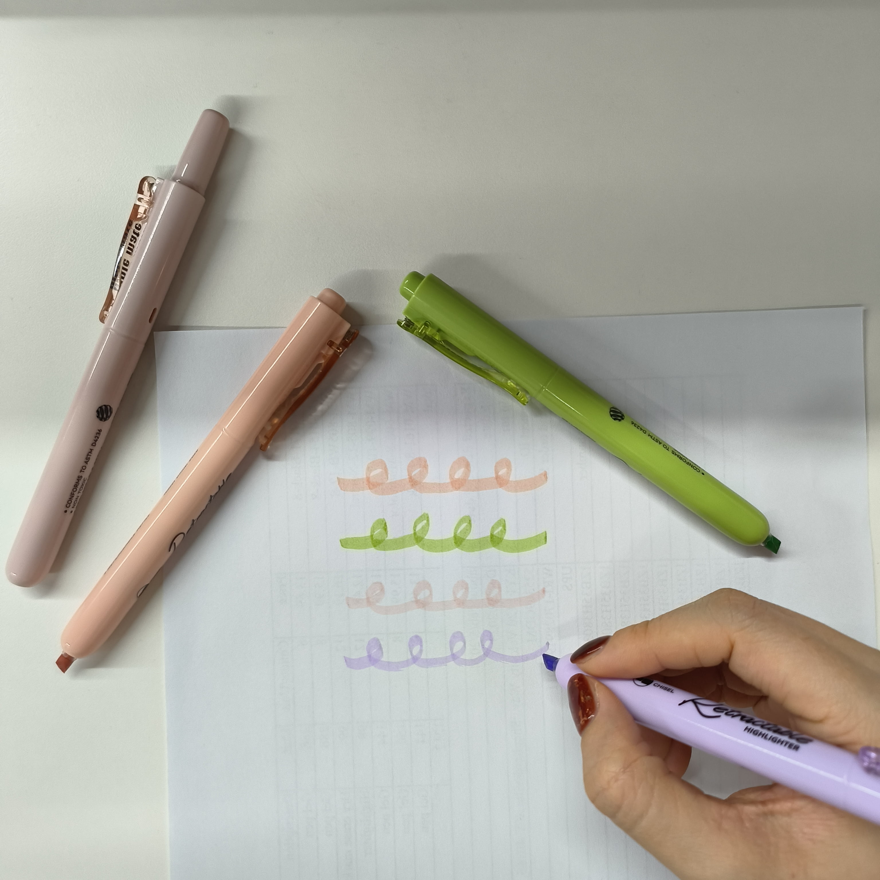 Bible Mate Retractable Highlighters: Chisel Tip Click Highlighter Marker Multi Color 4ct Smooth for Highlighting Journaling Note Taking No Bleed & Smear
