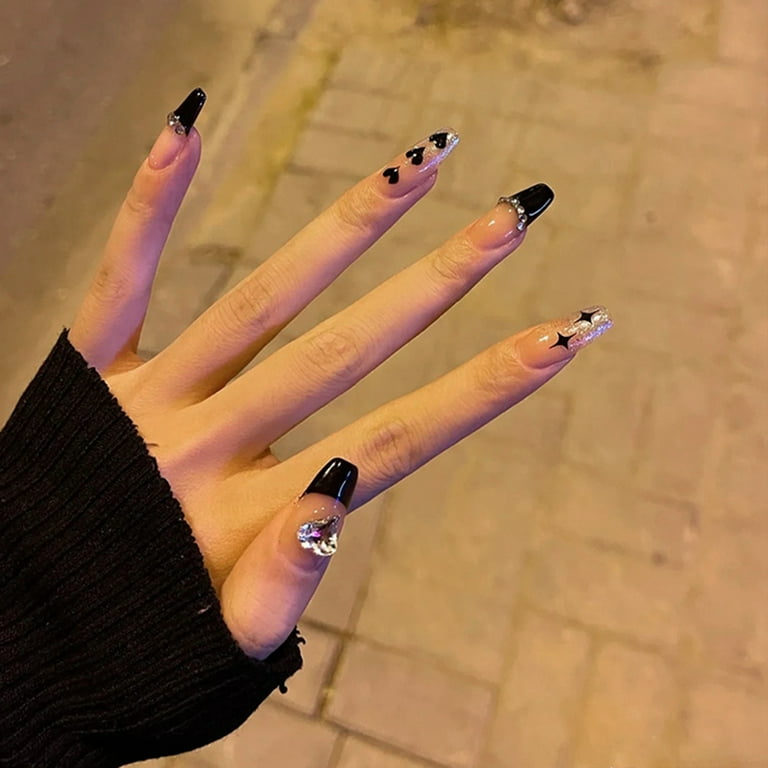 24PCS Long Press on Nail Cute Black Heart Design Fake Nails Full