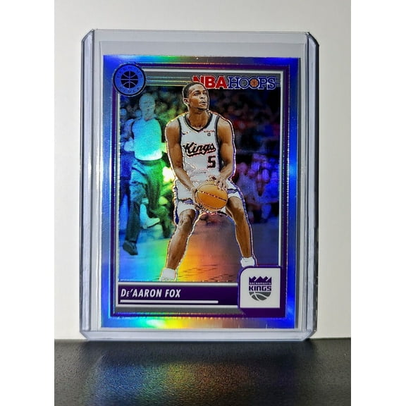 De’Aaron Fox 2023-24 Panini Premium Stock NBA Hoops #199 Prizm Refractor Kings