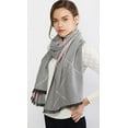 thumbnail image 5 of Foulard d'Hiver pour Femme Chaude Pashmina Châle Enveloppant avec Pompon à Carreaux Réversible, 5 of 5