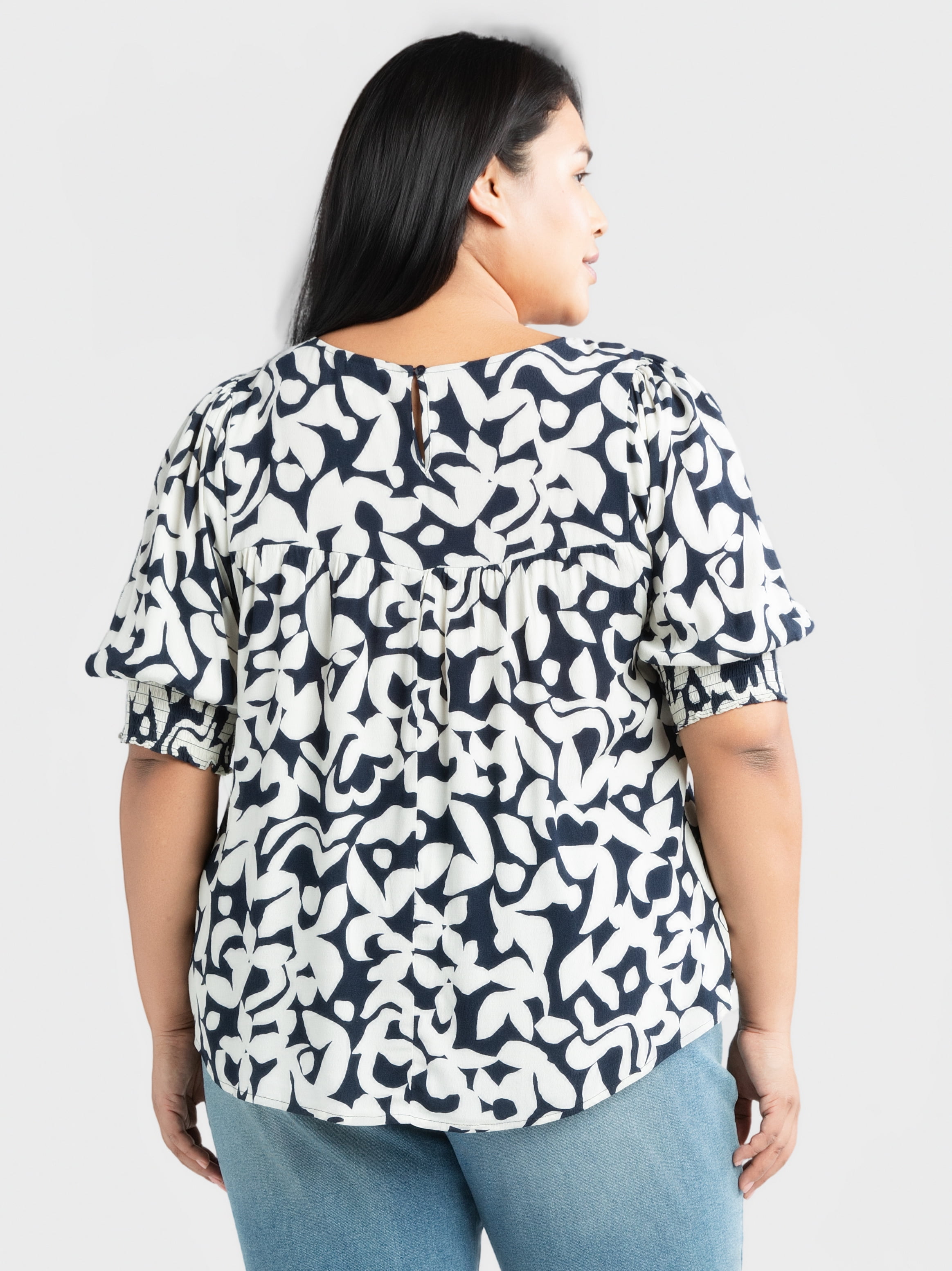 Terra & Sky Women's Plus Size Smocked Blouse, Sizes 0X-5X