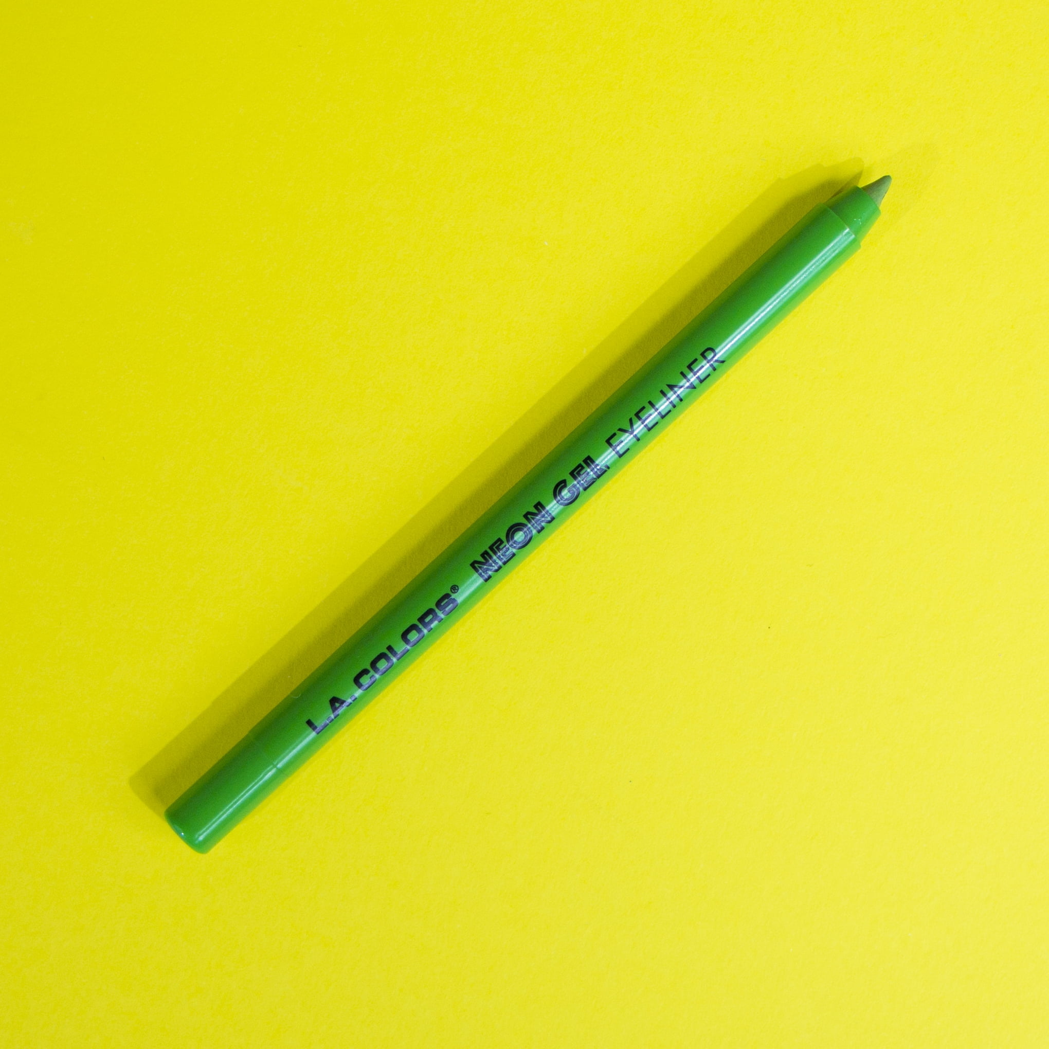 (3 pack) L.A. Colors Smudge & Transfer proof Smooth Glide-on Gel Eyeliner Manic, Green