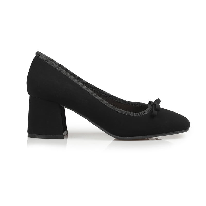 Top Moda Women's Elegance Round-Square Toe Ballet Pumps with Bow Accent
