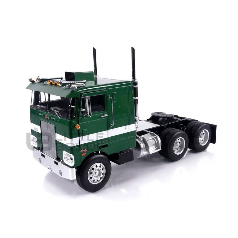 Road Kings 1977 Peterbilt 352 Pacemaker Semi Green and White Road Kings 1977 Peterbilt 352 Pacemaker Semi Green and White