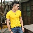 thumbnail image 3 of Gimnasio Sin logotipo Músculos Ropa de calle Ropa elástica Camiseta de hombre Camisetas de hombre Top negro liso Manga corta ajustada Música L, 3 of 5