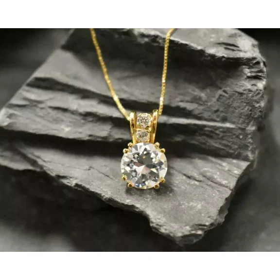 2Ct Round Cut VVS1/D Diamond Solitaire Pendant 14K Yellow Gold Finish Free Chain